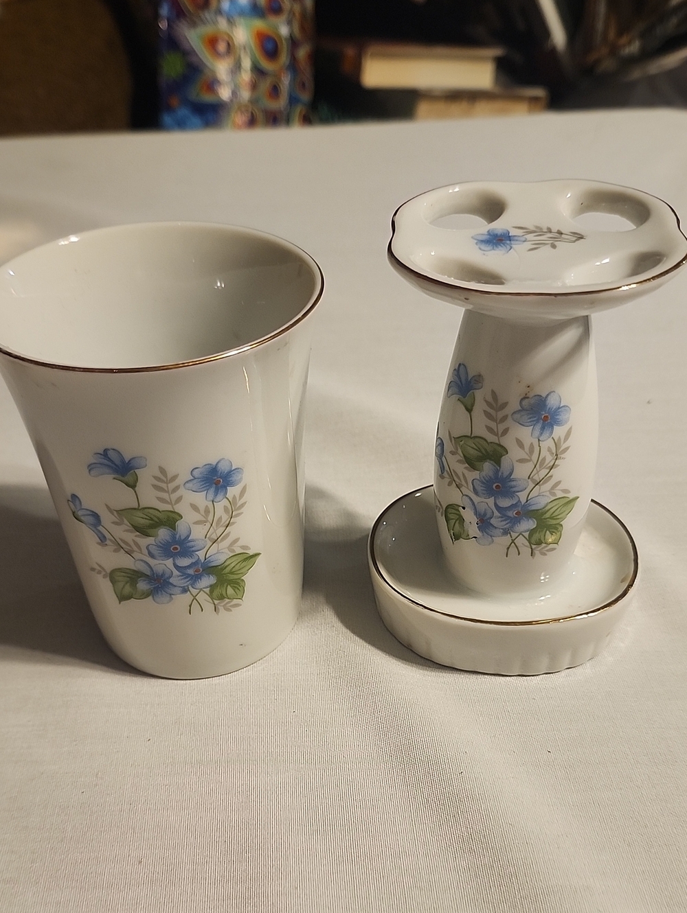 Bathroom Vanity Toothbrush Holder & Cup Gold Trimmed Ceramic Japan Blue Flowers
